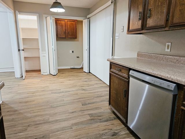 309 Christie Court, Irving, TX 75060