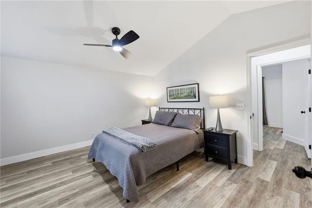 6995 Lakeside Place, Gainesville, GA 30506