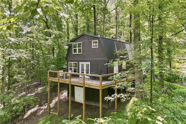 6995 Lakeside Place, Gainesville, GA 30506