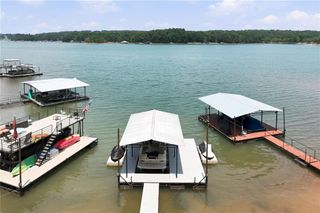 6995 Lakeside Place, Gainesville, GA 30506