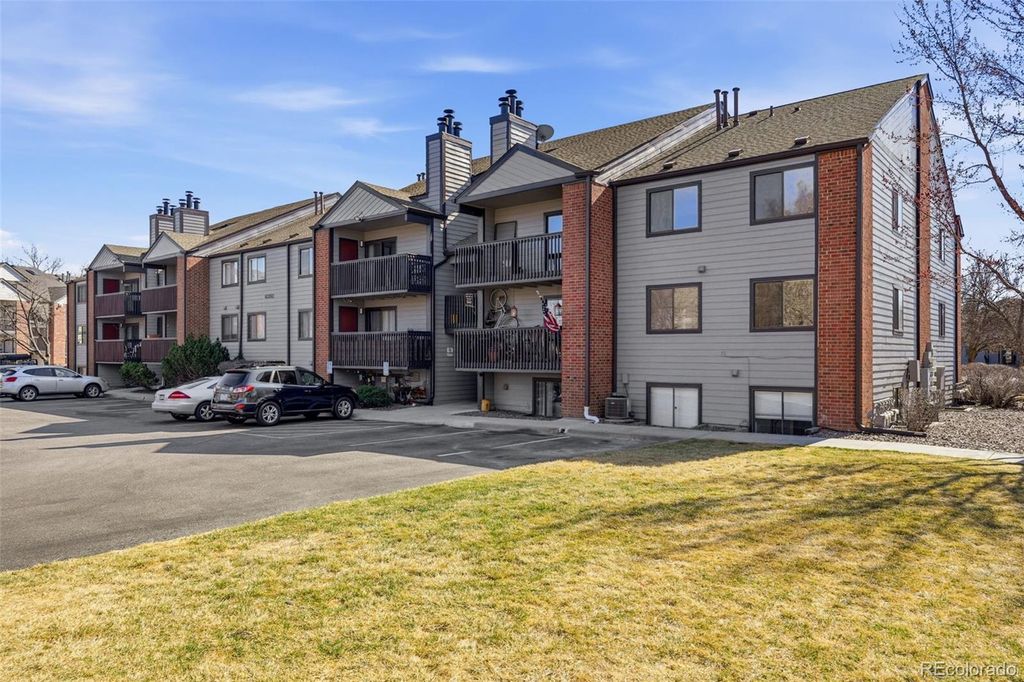 6350 Oak Street 305, Arvada, CO 80004