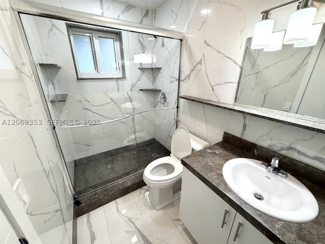 931 SW 82nd Ave 3, Miami, FL 33144