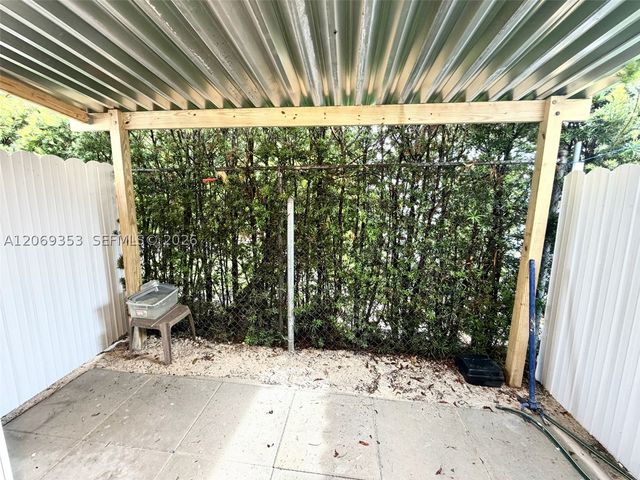 931 SW 82nd Ave 3, Miami, FL 33144