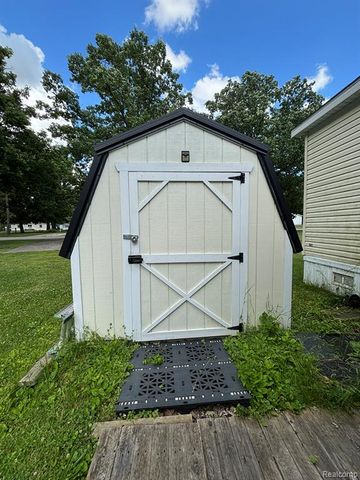 4101 S Sheridan, Lennon, MI 48449
