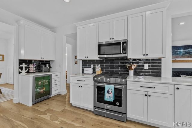 865 Fuhrmann Terrace, Glendale, MO 63122