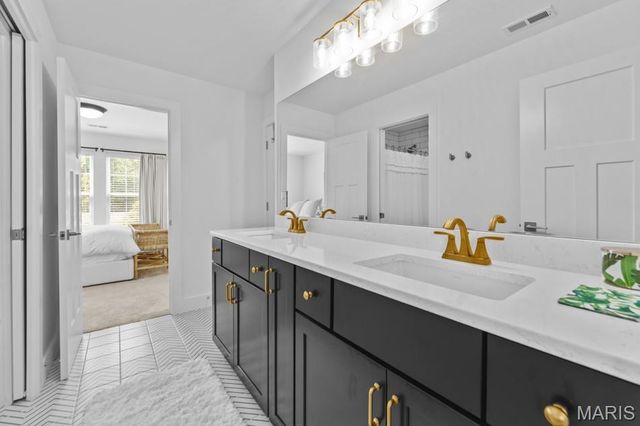 865 Fuhrmann Terrace, Glendale, MO 63122