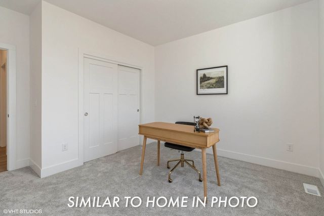 3153 NW Prescott Court, Grimes, IA 50111