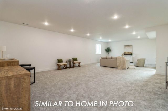 3153 NW Prescott Court, Grimes, IA 50111