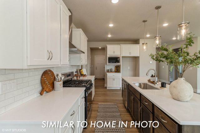 3153 NW Prescott Court, Grimes, IA 50111