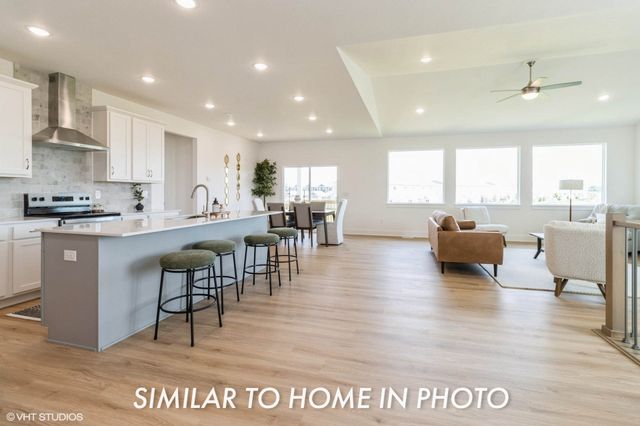 3153 NW Prescott Court, Grimes, IA 50111