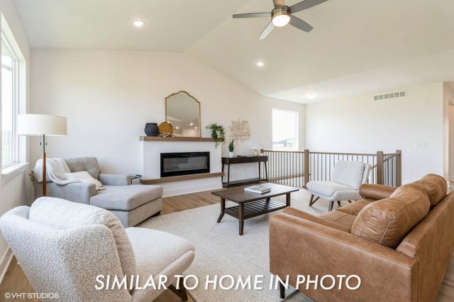 3153 NW Prescott Court, Grimes, IA 50111