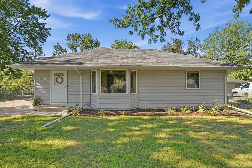 11724 NW Larch Street NW, Coon Rapids, MN 55448 — exterior