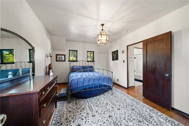 1447 N Euclid, Upland, CA 91786