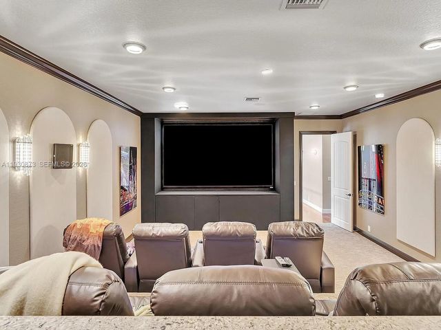 9614 Kenley Ct, Parkland, FL 33076