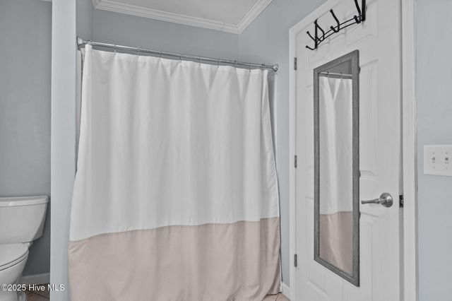 205 Barefoot Lane, Atlantic Beach, NC 28512