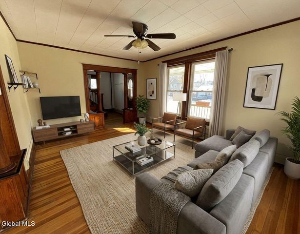 55 Seaman Avenue, Castleton-on-hudson, NY 12033