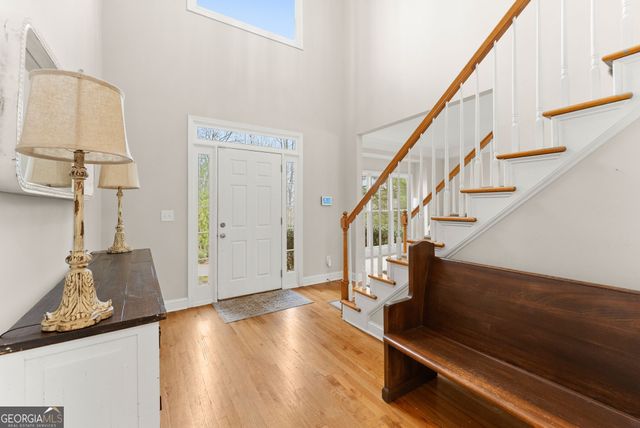 5987 Wellington Ave, Gainesville, GA 30506