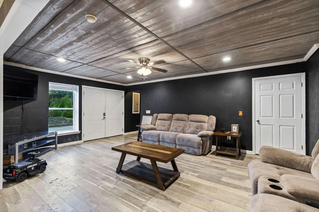 685 York Road NE, Cleveland, TN 37323