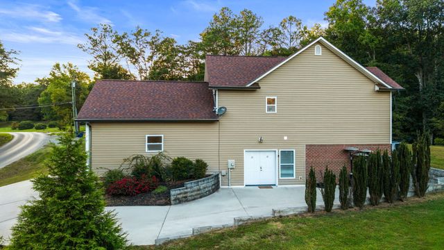 685 York Road NE, Cleveland, TN 37323
