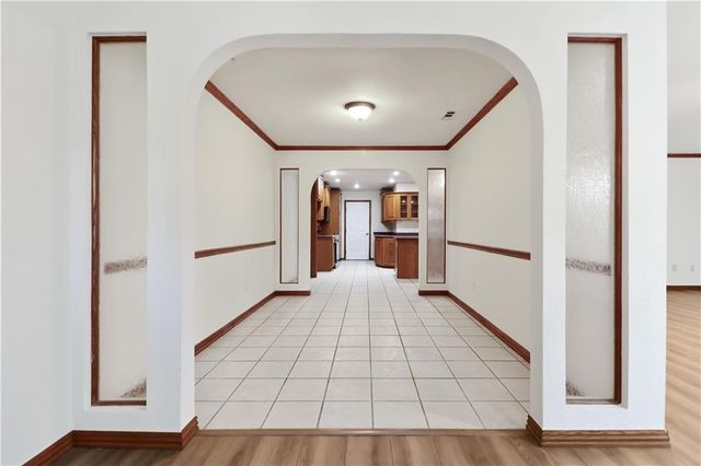 2915 E Sterling Court, Fayetteville, AR 72703