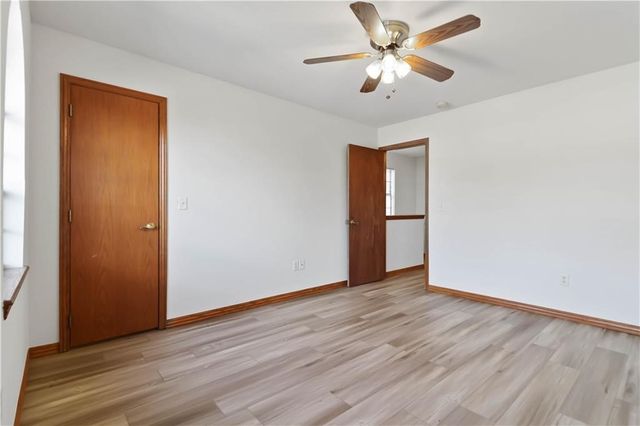 2915 E Sterling Court, Fayetteville, AR 72703