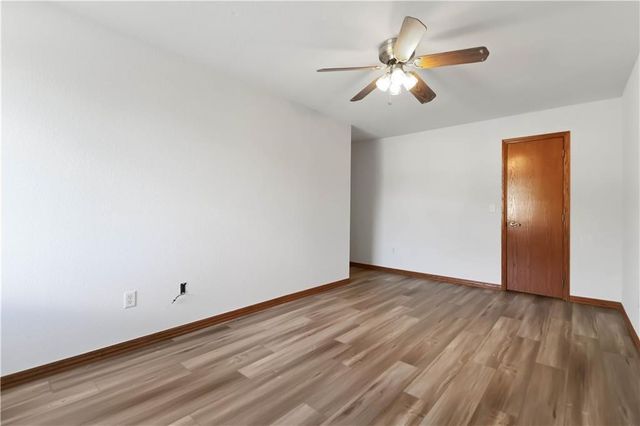 2915 E Sterling Court, Fayetteville, AR 72703