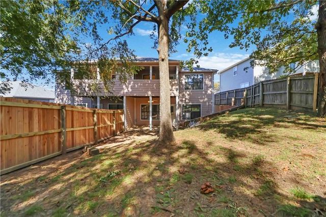 2915 E Sterling Court, Fayetteville, AR 72703