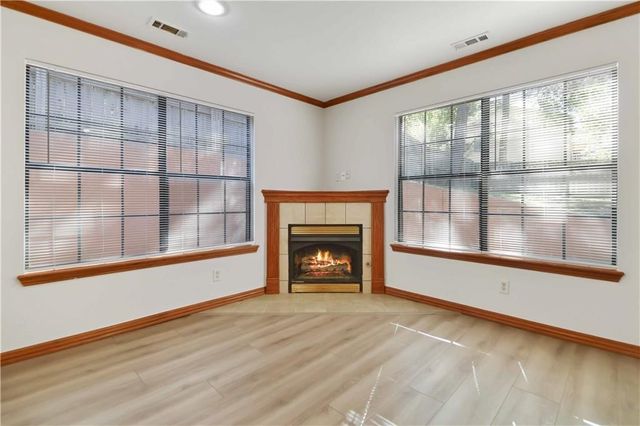 2915 E Sterling Court, Fayetteville, AR 72703