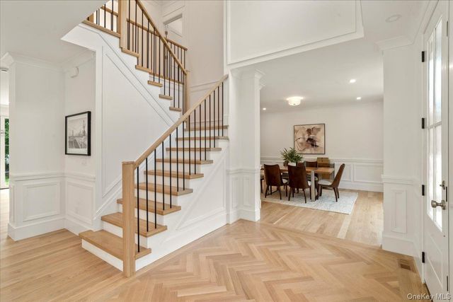 96 Shadyside Avenue, Port Washington, NY 11050