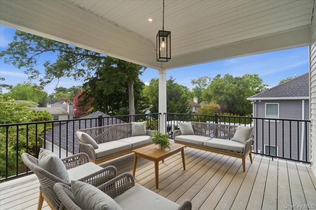 96 Shadyside Avenue, Port Washington, NY 11050