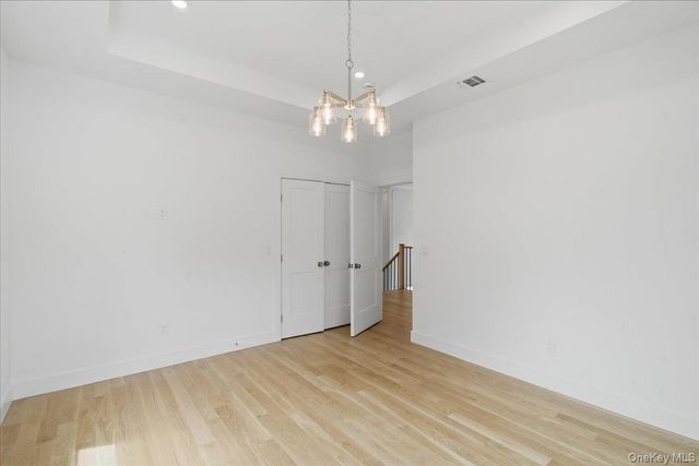 96 Shadyside Avenue, Port Washington, NY 11050