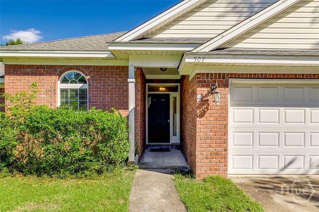 507 Cobblestone Circle, Bloomingdale, GA 31302
