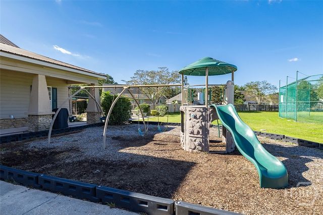 507 Cobblestone Circle, Bloomingdale, GA 31302