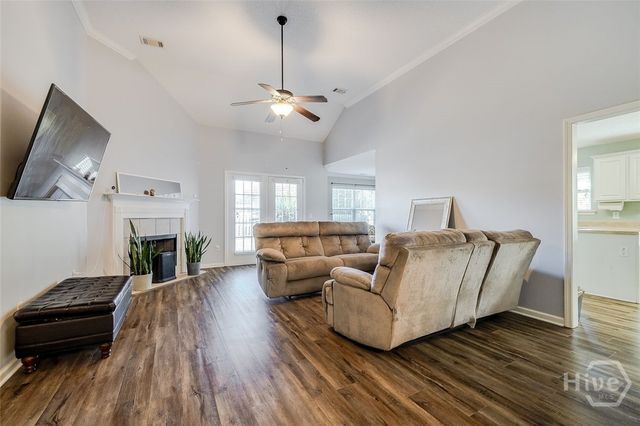 507 Cobblestone Circle, Bloomingdale, GA 31302