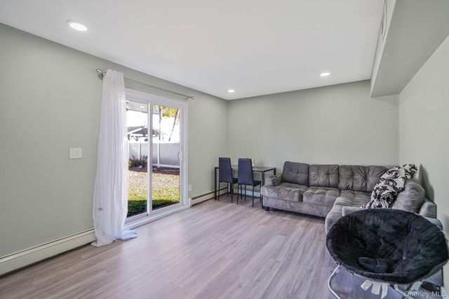 445 45th Street, Copiague, NY 11726