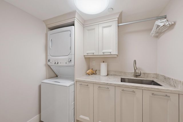 5070 N Ocean Drive 4c, Singer Island, FL 33404