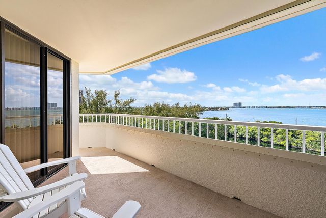 5070 N Ocean Drive 4c, Singer Island, FL 33404