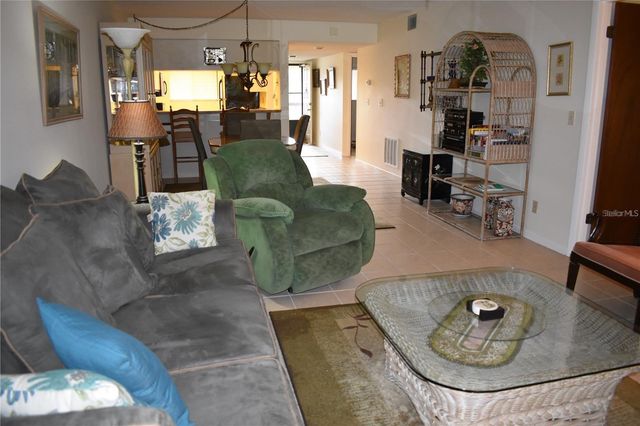 1716 GOLFVIEW DRIVE 1716, Tarpon Springs, FL 34689