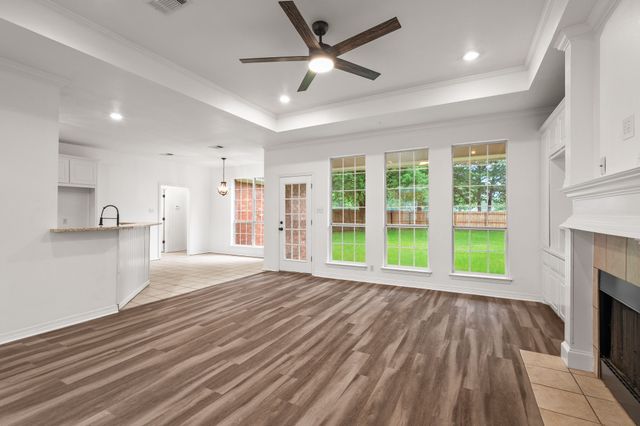 2107 Rivercrest Circle, Denison, TX 75020