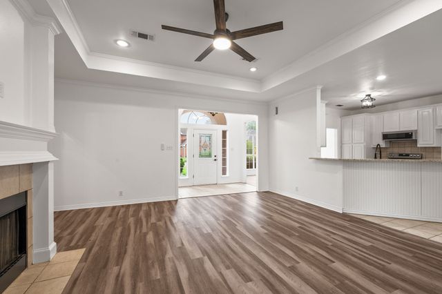 2107 Rivercrest Circle, Denison, TX 75020