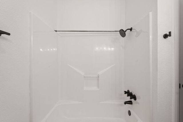 2107 Rivercrest Circle, Denison, TX 75020