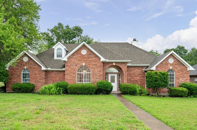 2107 Rivercrest Circle, Denison, TX 75020