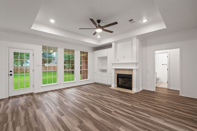 2107 Rivercrest Circle, Denison, TX 75020