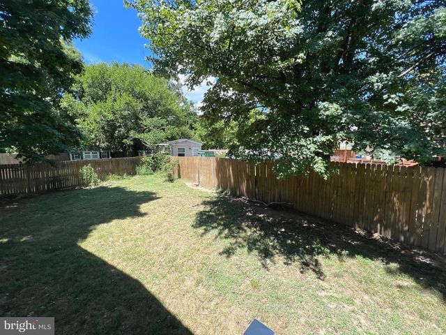 8205 MILLFIELD CT, Millersville, MD 21108