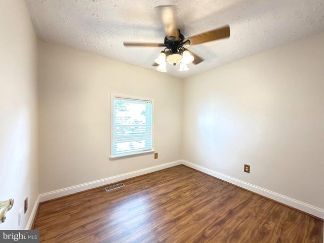8205 MILLFIELD CT, Millersville, MD 21108