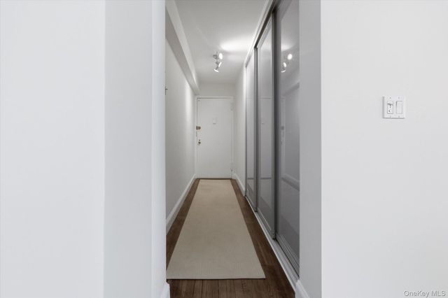 177 E Hartsdale Avenue 3L, Hartsdale, NY 10530