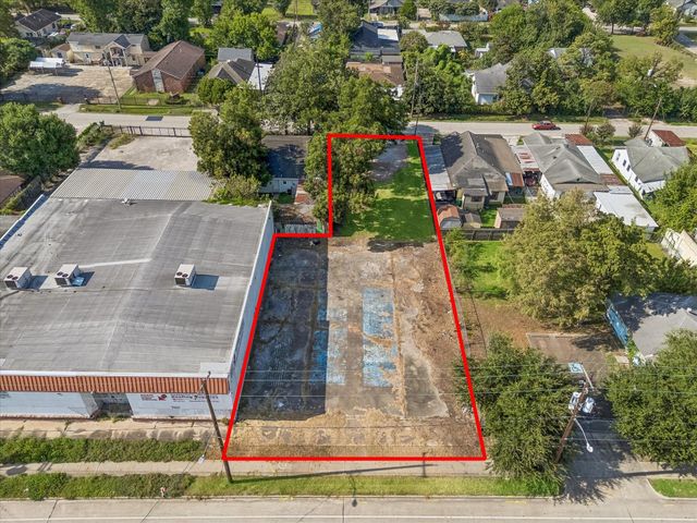 7003 Lyons Avenue, Houston, TX 77020