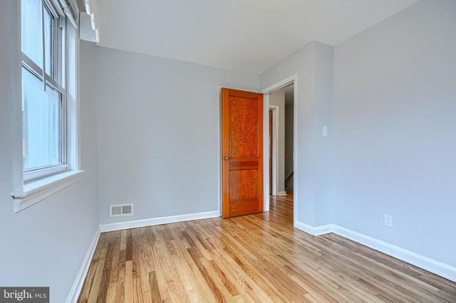 7114 GREENWOOD AVE, Baltimore, MD 21206