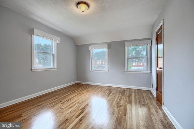7114 GREENWOOD AVE, Baltimore, MD 21206