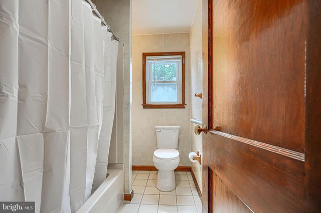 7114 GREENWOOD AVE, Baltimore, MD 21206